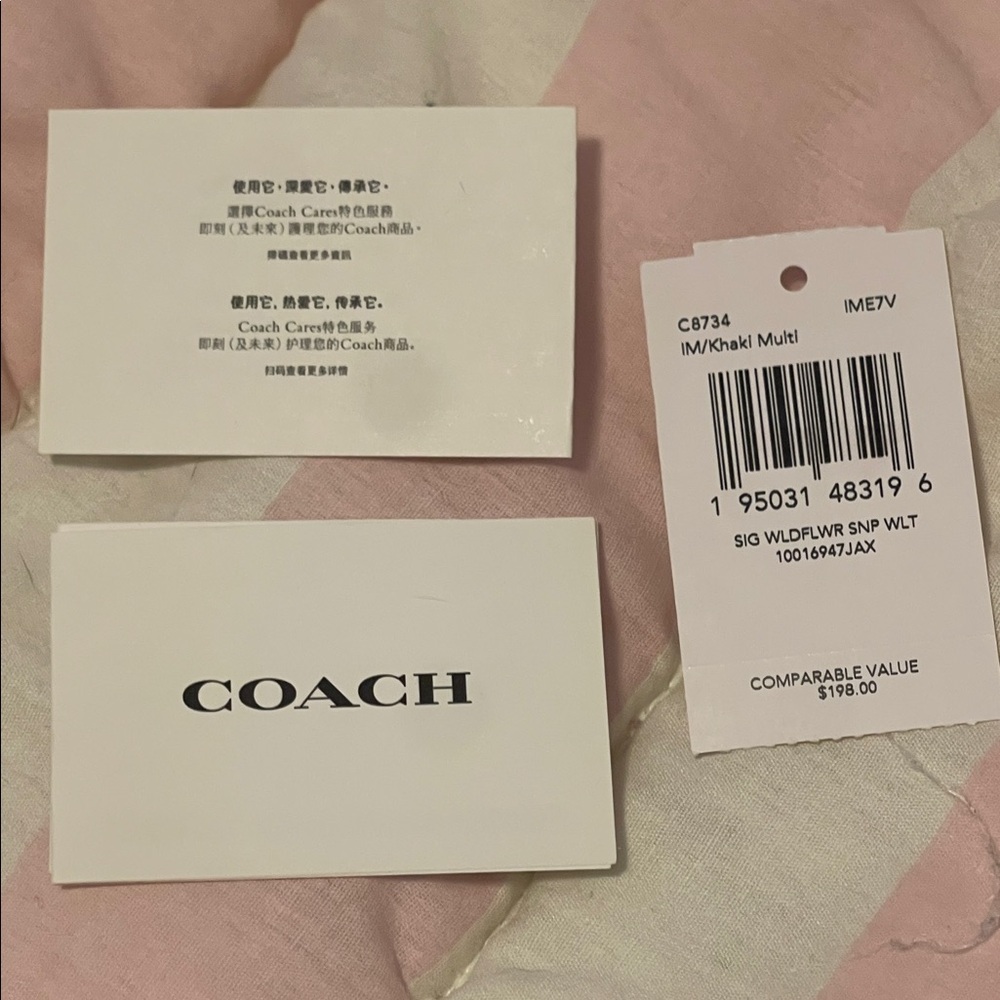 COACH Originals Glovetanned Leather Turnlock Backpack - Picture 7 of 8